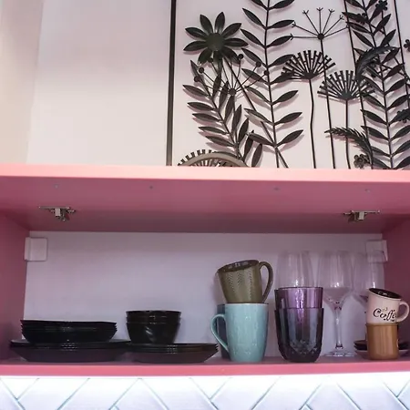 Seek And Hide - Csilla's Tiny Hideaway Apartment Brasov